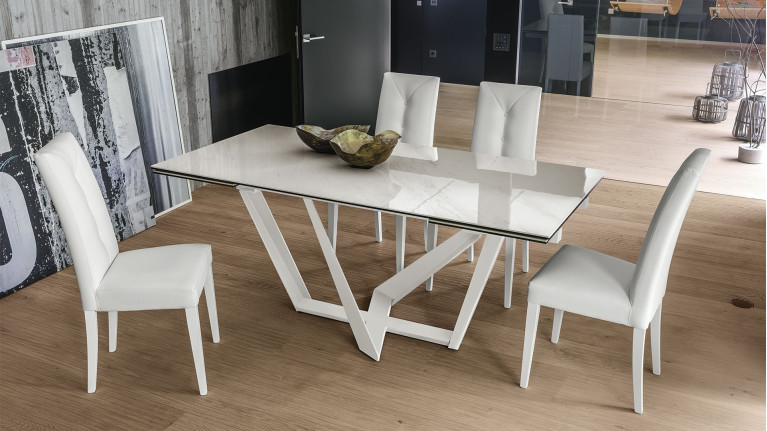 Table de repas extensible PRIAMO | Une salle à manger haut de gamme