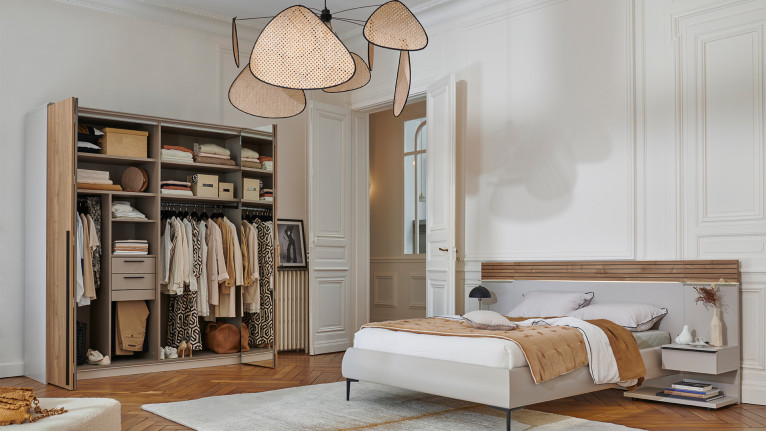 Lit avec éclairage tête de lit et cadre Toscane, meubles CELIO