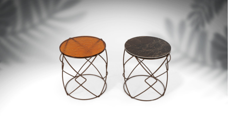 Bout de canapé DRUM | Forme tribale et design contemporain