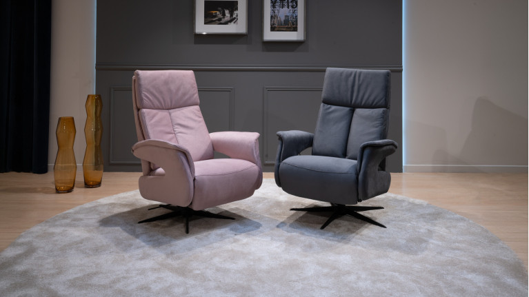 Fauteuil relaxation manuelle cuir GUSTAV | Un confort moelleux