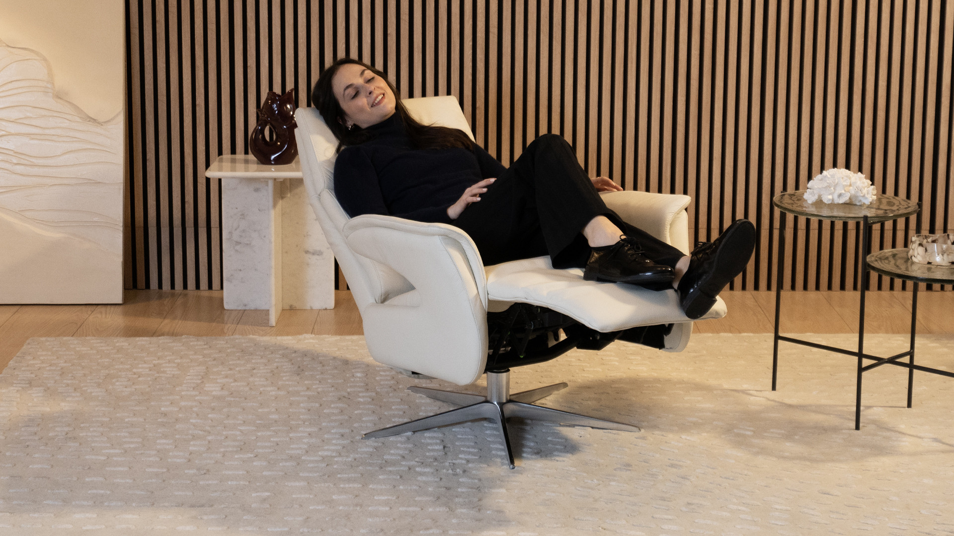 Fauteuil relaxation manuelle cuir GUSTAV | Un confort moelleux
