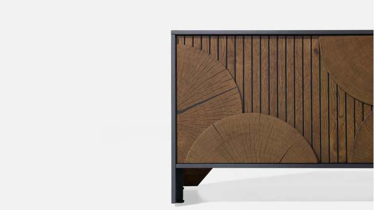 Buffet NEO EQUINOXE – Placage chêne, motifs rondins et éclairage LED