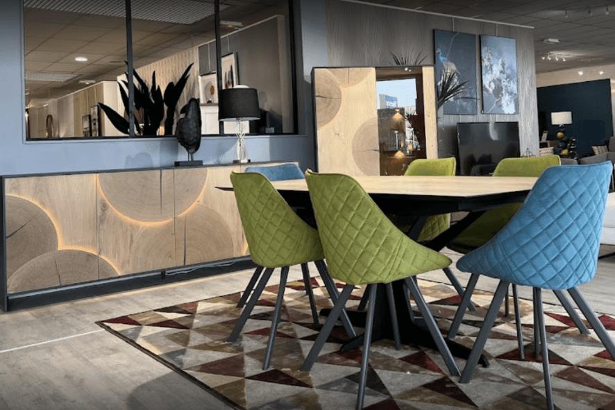 Meubles de rangements et tables de repas extensibles en bois, laque ou céramique à Niort